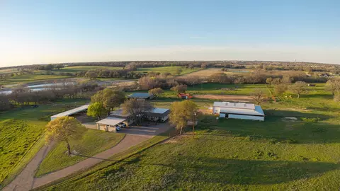 304 Scarlett Rd, Weatherford, TX 76087