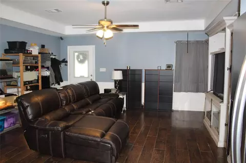 Living - 402 Cleveland St, Bailey, TX 75413 photo 1 of 2