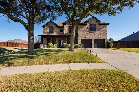 936 Bending Oak Dr, Cedar Hill, TX 75104