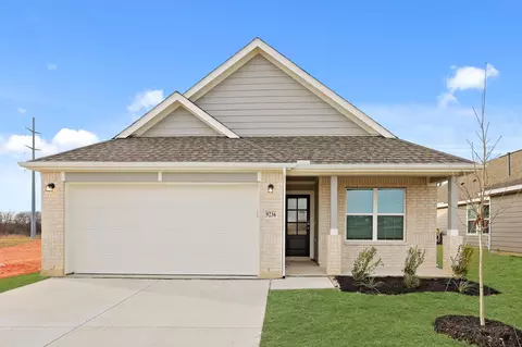 9236 Union Pacific Dr, Fort Worth, TX 76123