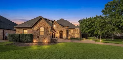 2717 S Shady Ln, Arlington, TX 76001