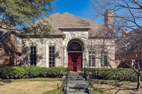 7708 Glenshannon Cir, Dallas, TX 75225