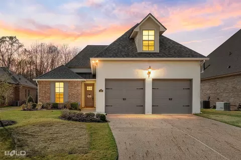 438 Stacey Ln, Bossier City, LA 71111