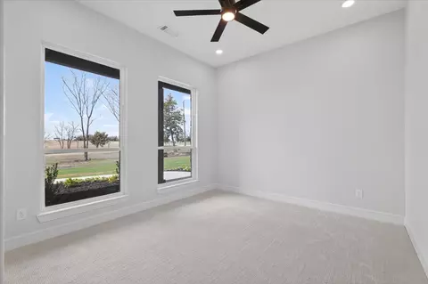 Bedroom - 4945 County Road 1098, Celeste, TX 75423 photo 5 of 6