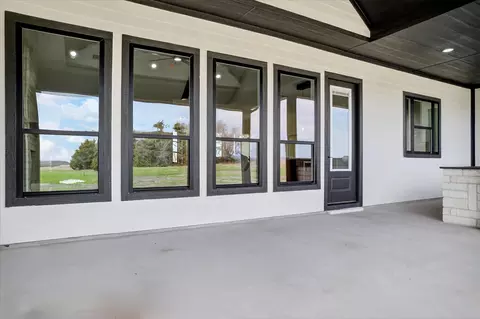 Exterior - 4945 County Road 1098, Celeste, TX 75423 photo 3 of 8