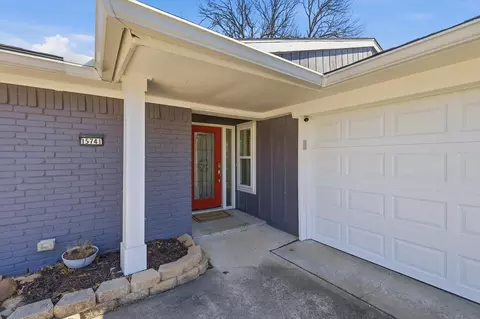 15741 Mapleview Cir, Dallas, TX 75248