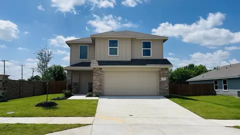 4101 Woodhill Bend Dr, Crowley, TX 76036