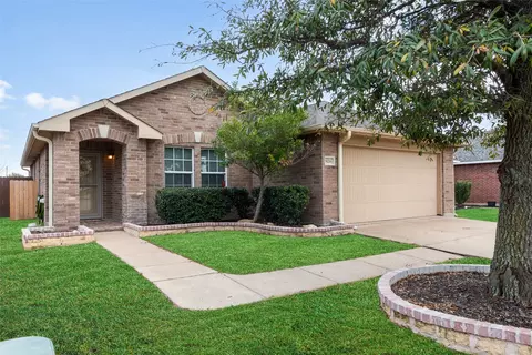 9016 Adler Trl, Fort Worth, TX 76179