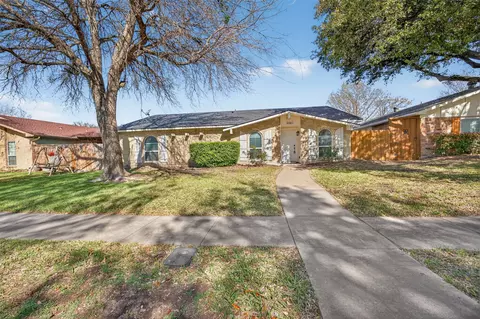 5061 Amhurst Ln, The Colony, TX 75056