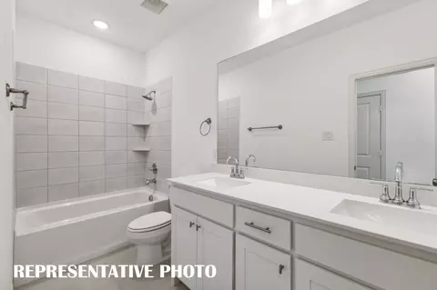 Bath - 1013 Splitrock Dr, Allen, TX 75013 photo 3 of 3