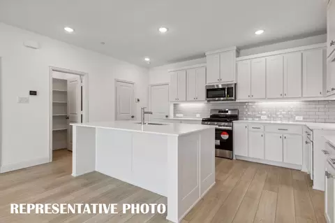Kitchen - 1013 Splitrock Dr, Allen, TX 75013 photo 1 of 3