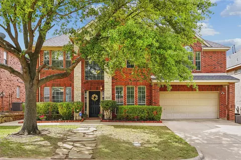 6510 Daisy Dr, Arlington, TX 76017