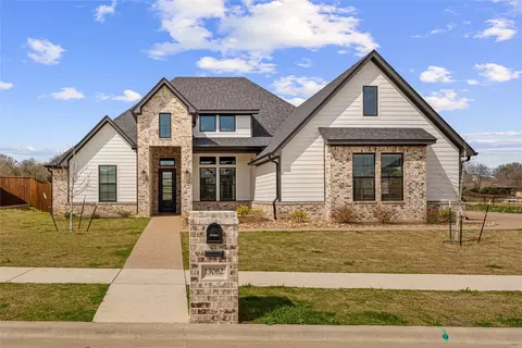 13062 Rainier Dr, Woodway, TX 76712