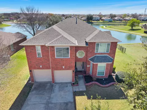 2700 Crater Lake Ln, Denton, TX 76210