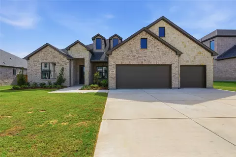 709 Anne Rd, Van Alstyne, TX 75495