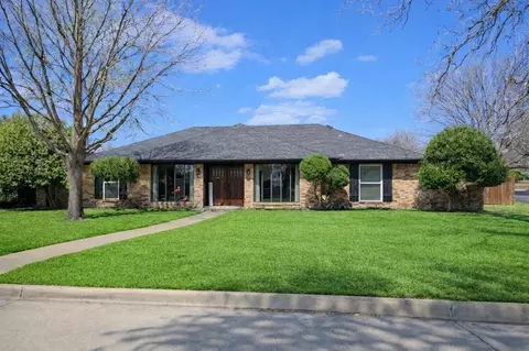 611 Thoreau Ln, Allen, TX 75002