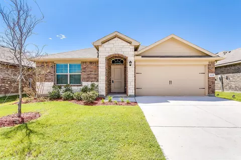 9209 Herringbone Dr, Fort Worth, TX 76131