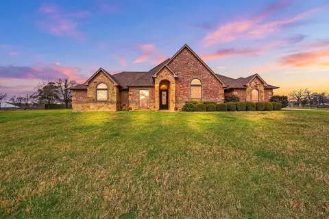 5626 Teague Rd, Fort Worth, TX 76140