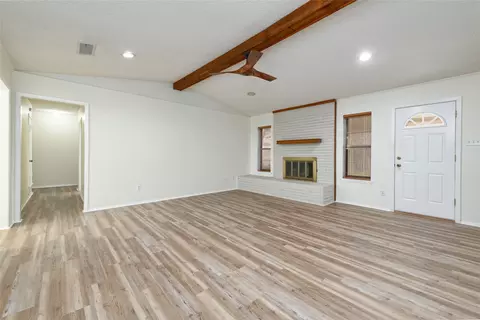 Living - 4618 Bruce Dr, Abilene, TX 79606 photo 1 of 6