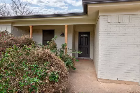 Exterior - 4618 Bruce Dr, Abilene, TX 79606 photo 4 of 11