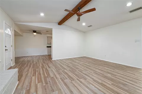 Living - 4618 Bruce Dr, Abilene, TX 79606 photo 5 of 6