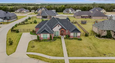 1008 Balgair St, Caddo Mills, TX 75135