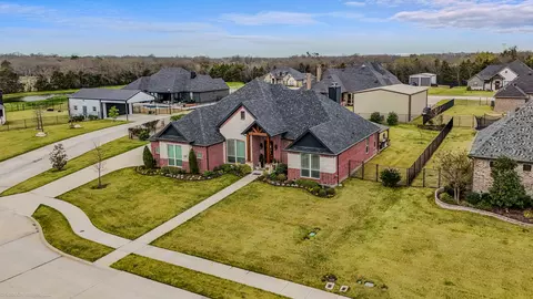 1008 Balgair St, Caddo Mills, TX 75135
