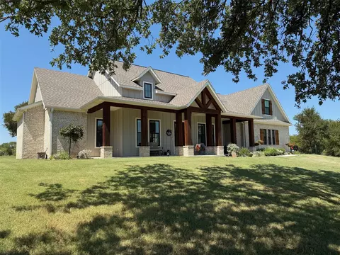130 Demonbreun Ct, Chico, TX 76431