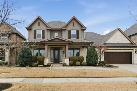 Exterior - 205 Waterside Dr, Argyle, TX 76226 photo 3 of 7