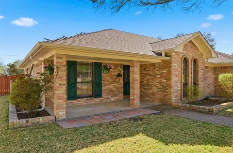 1216 Dendron Dr, Hewitt, TX 76643 photo 2