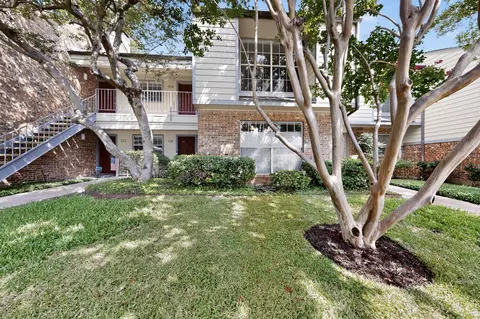 2535 Wedglea Dr #114, Dallas, TX 75211