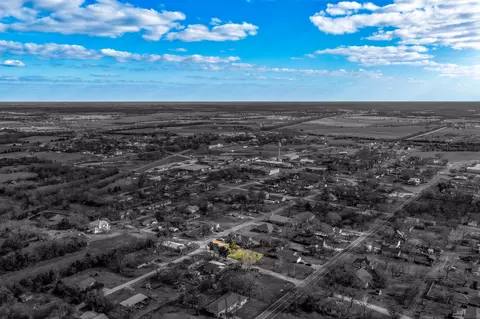 215 N 4th St, Celeste, TX 75423 photo 8