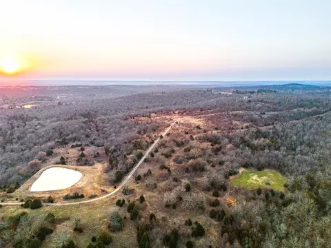 8507 Oak Ridge Dr, Stuart, OK 74570 photo 4
