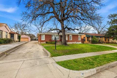 3013 Primrose Ave, Fort Worth, TX 76111
