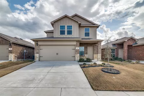 808 Country Rd, Royse City, TX 75189