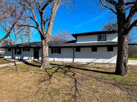 4603 3rd St, Greenville, TX 75401
