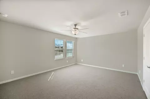 Bedroom - 2773 Kobuk Dr, Corinth, TX 76210 photo 3 of 5