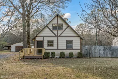 2090 Bellevue Rd, Haughton, LA 71037