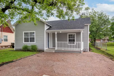 905 N Raymond Polk Sr Memorial Dr, Sherman, TX 75090