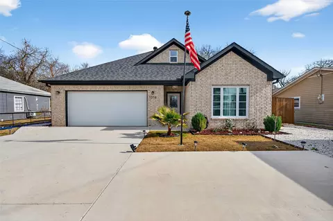 1314 S Grand Ave, Gainesville, TX 76240