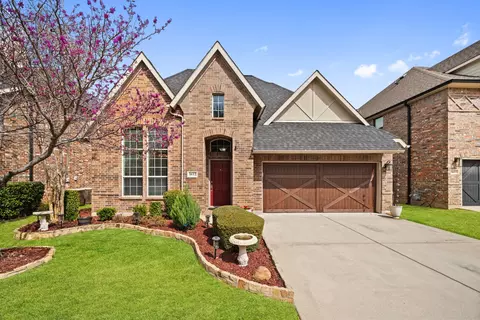 1612 Lake Eden Dr, Euless, TX 76039