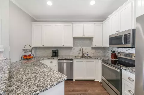 Kitchen - 102 E Willow St, Sanger, TX 76266 photo 1 of 2