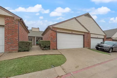 3217 Whatley Dr, Garland, TX 75043