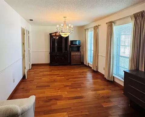 6 Collins Ct, Richardson, TX 75081