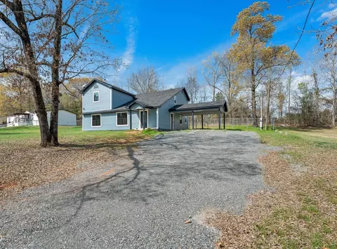 227 White Rd, Frierson, LA 71027