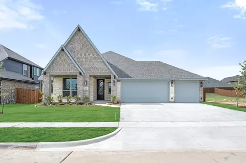 200 Rosewood Dr, Glenn Heights, TX 75154