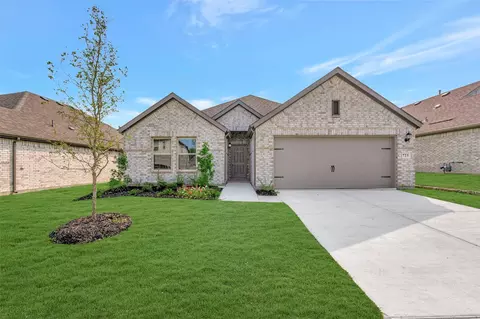 725 Grand Dale Dr, Lavon, TX 75166