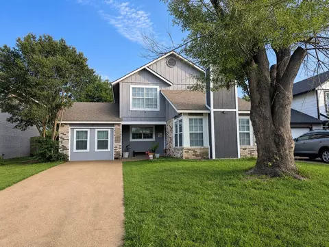 4632 Bracken Dr, Fort Worth, TX 76137