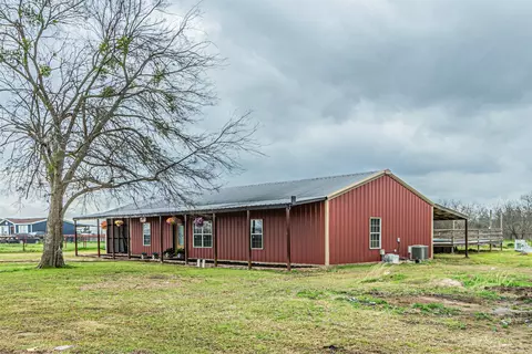 1398 Zagota Crossing Rd, Terrell, TX 75161