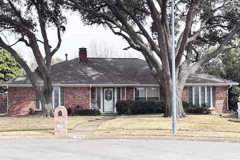 3508 Bellah Ct, Irving, TX 75062